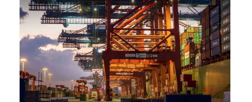 CAFÉ: Exportações globais crescem 9% em dezembro, diz OIC