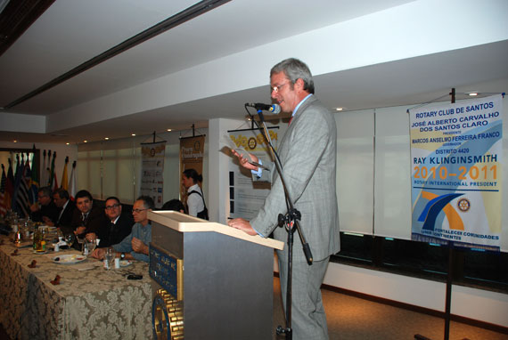 2011-6-8-timm-rotary10