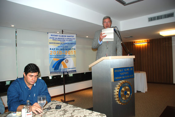 2011-6-8-timm-rotary11