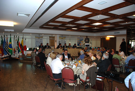 2011-6-8-timm-rotary12