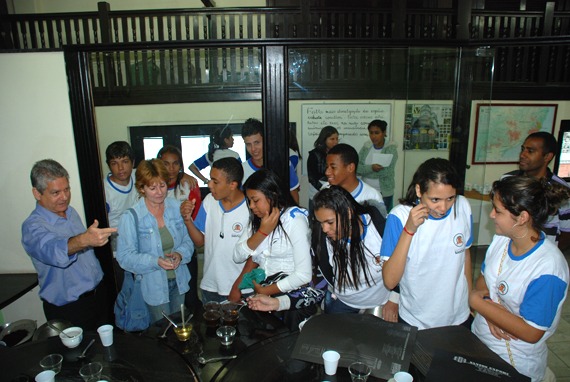 2011-09-27-cafe-escola24