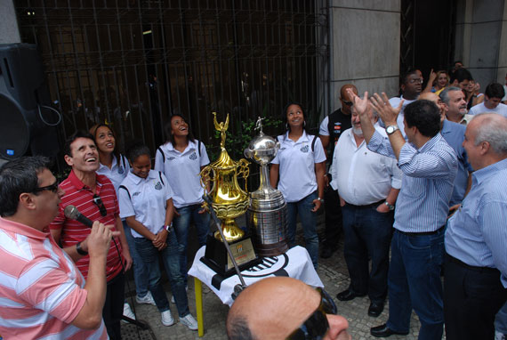 2011-11-04-santosfc21