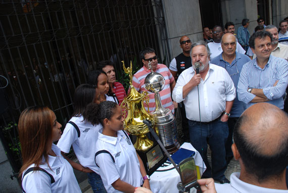 2011-11-04-santosfc24