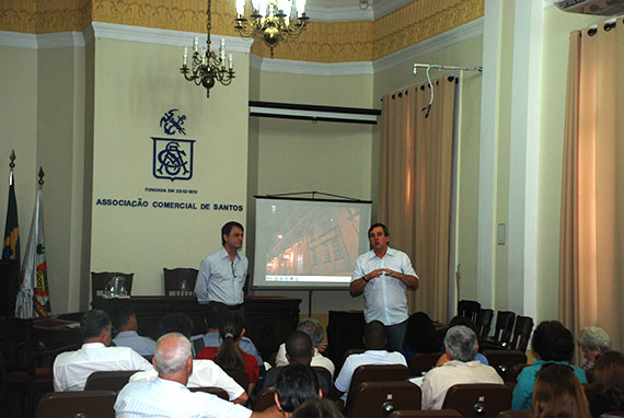 Consem realiza assembleia extraodinária para prevenção do uso de álcool e drogas na Associação Comercial de Santos