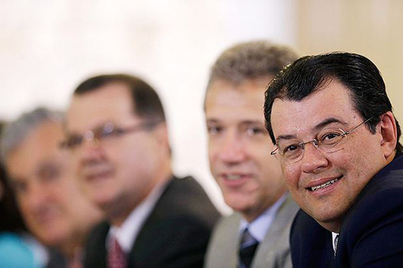 Aumento nas bandeiras tarifárias será menor que 50%, diz ministro