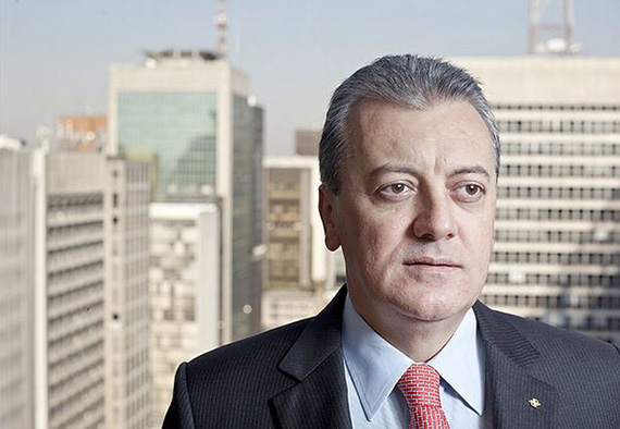 Aldemir Bendine, do Banco do Brasil, é o novo presidente da Petrobras