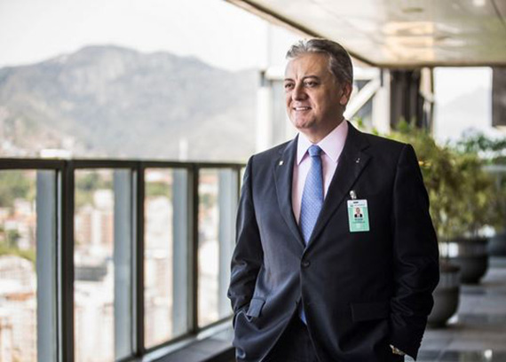 Bendine diz que vai cortar investimentos