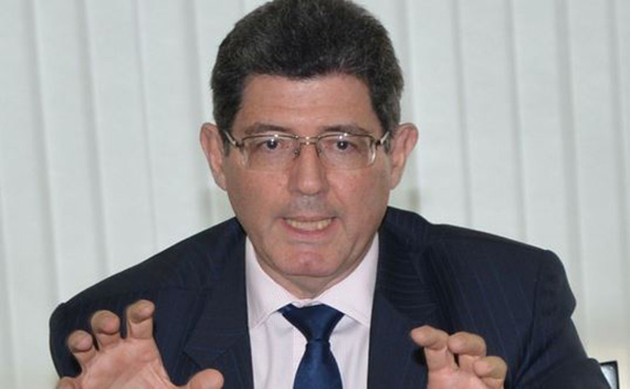 Levy defende mais diálogo e transparência do governo em fase de ajuste
